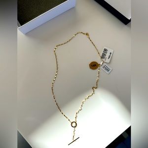 Beautiful necklace in solid Italian 14k gold. Brand New
